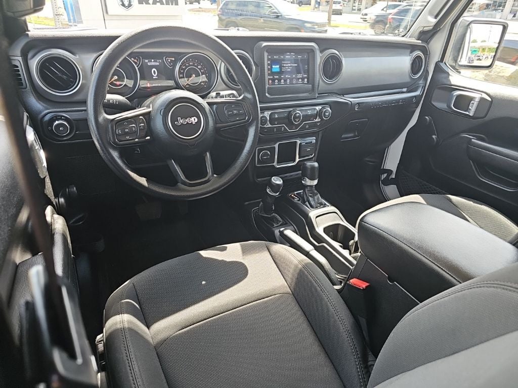 2023 Jeep Wrangler 4-Door Sport 4x4