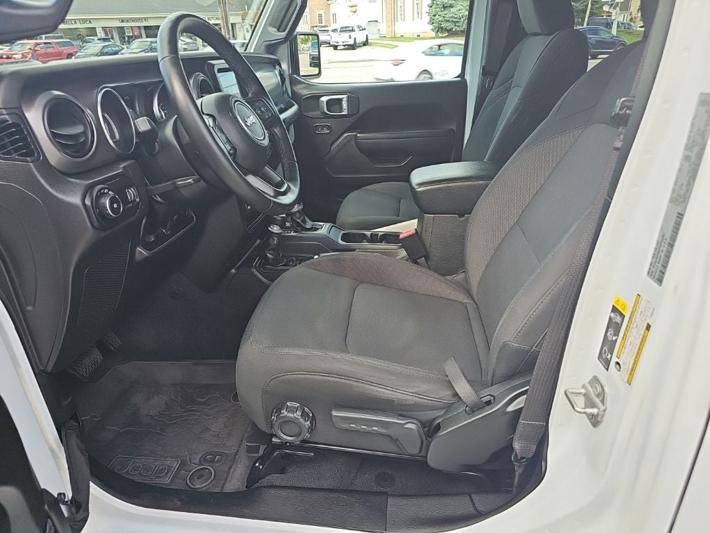 2023 Jeep Wrangler 4-Door Willys 4x4