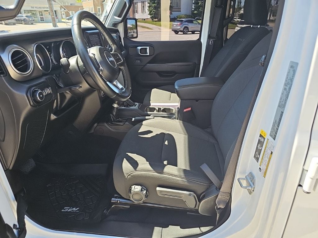 2022 Jeep Wrangler Unlimited Sahara 4x4