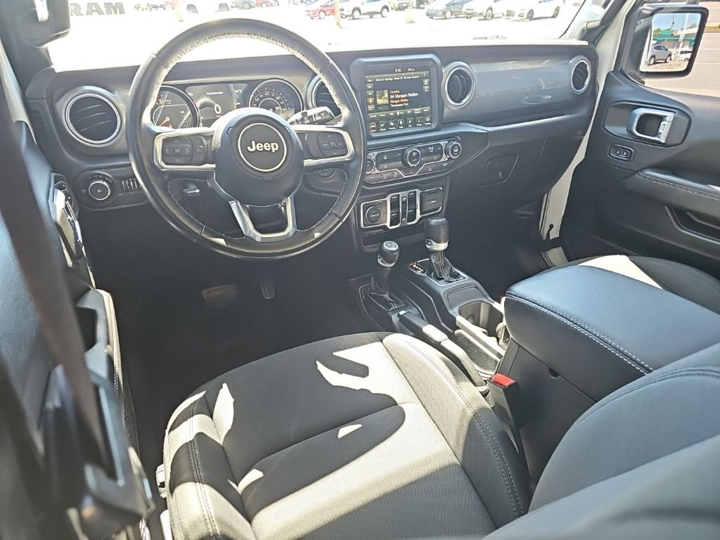 2022 Jeep Wrangler Unlimited Sahara 4x4