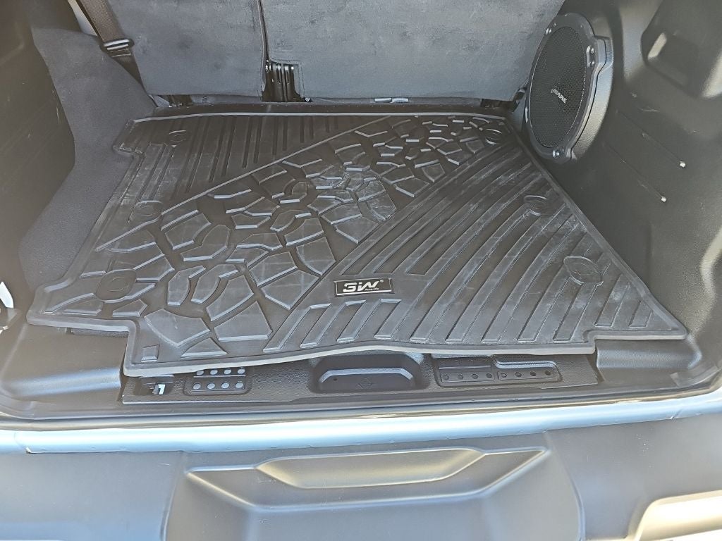 2022 Jeep Wrangler Unlimited Sahara 4x4