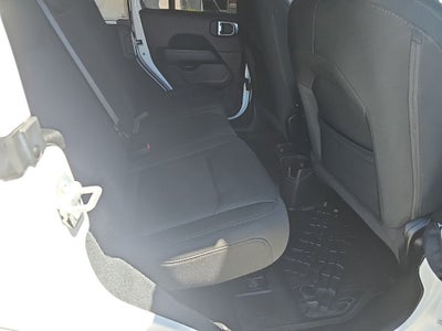 2022 Jeep Wrangler Unlimited Sahara 4x4