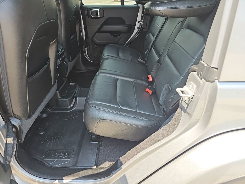2021 Jeep Wrangler Unlimited Sahara Altitude