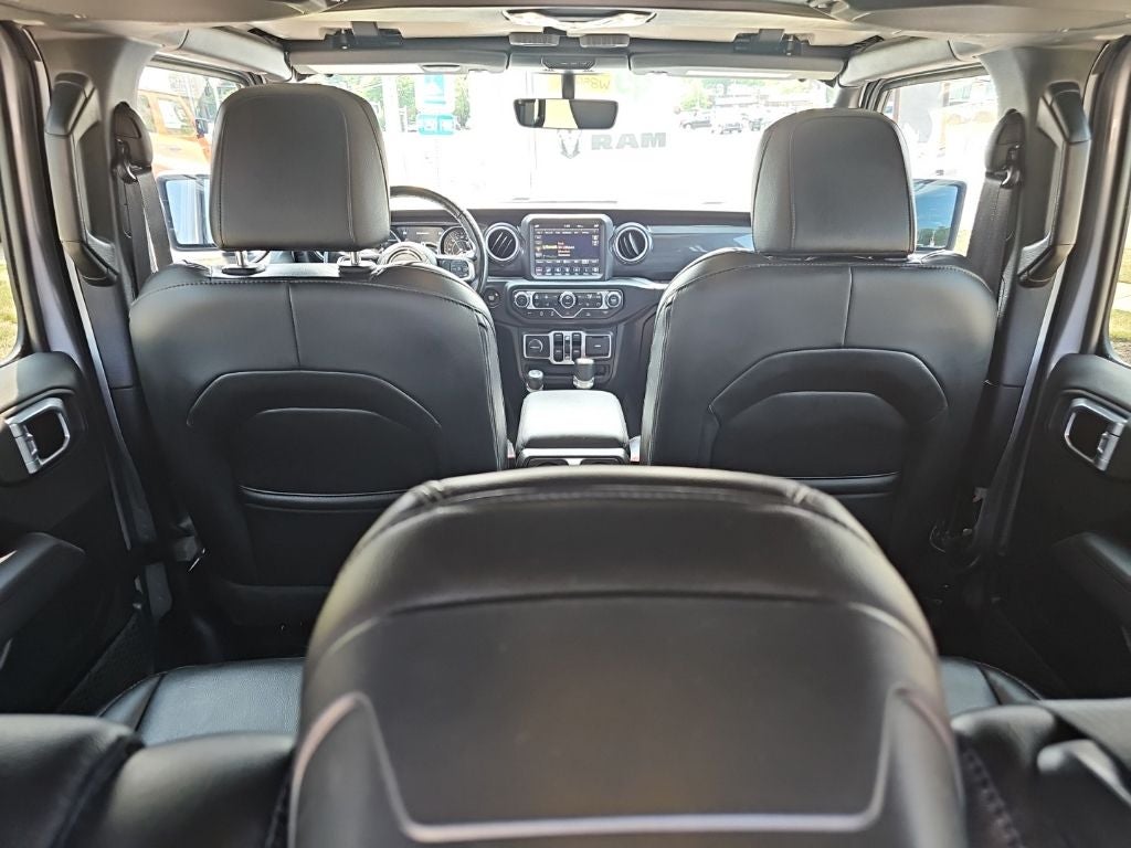 2021 Jeep Wrangler Unlimited Sahara Altitude