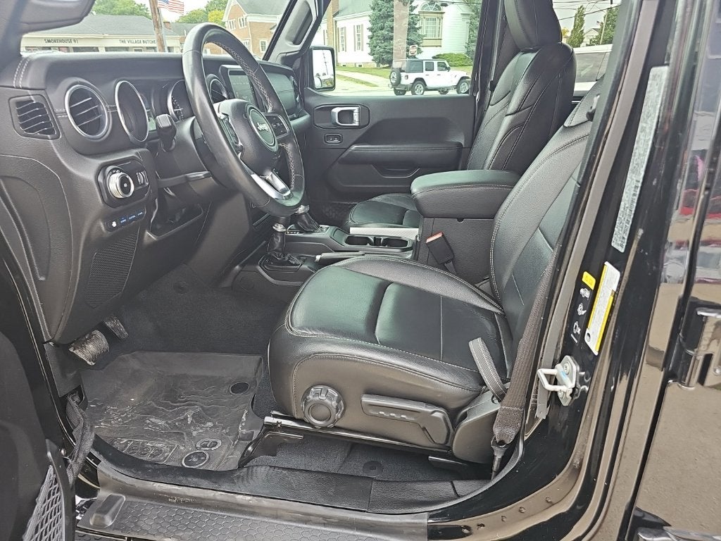2023 Jeep Wrangler 4xe Sahara 4x4
