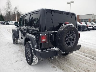 2025 Jeep Wrangler 4-Door Summit 4x4