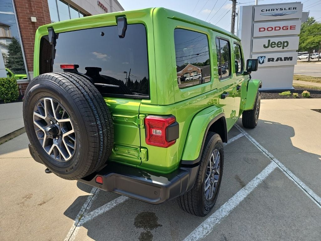 2026 Jeep Wrangler 4-Door Sahara 4x4