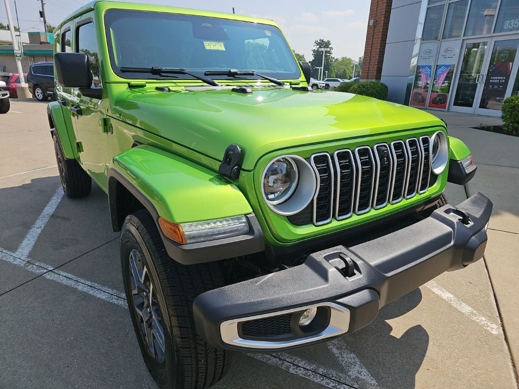 2026 Jeep Wrangler 4-Door Sahara 4x4