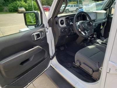 2025 Jeep Wrangler WRANGLER 4-DOOR SAHARA