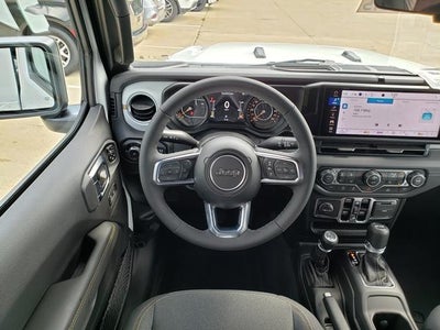 2025 Jeep Wrangler WRANGLER 4-DOOR SAHARA