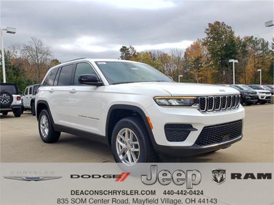 2025 Jeep Grand Cherokee GRAND CHEROKEE LAREDO X 4X4