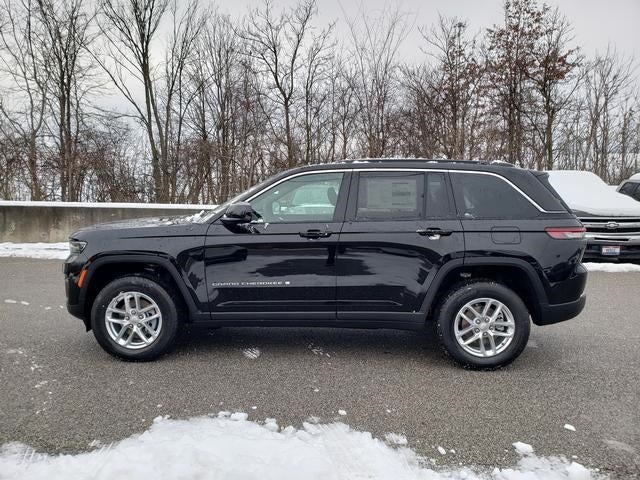 2025 Jeep Grand Cherokee GRAND CHEROKEE LAREDO X 4X4