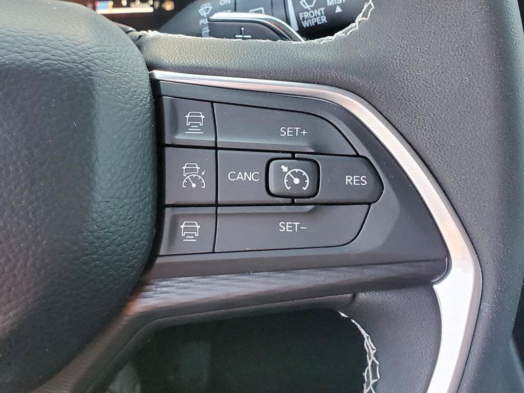 2026 Jeep Grand Cherokee GRAND CHEROKEE LAREDO 4X4