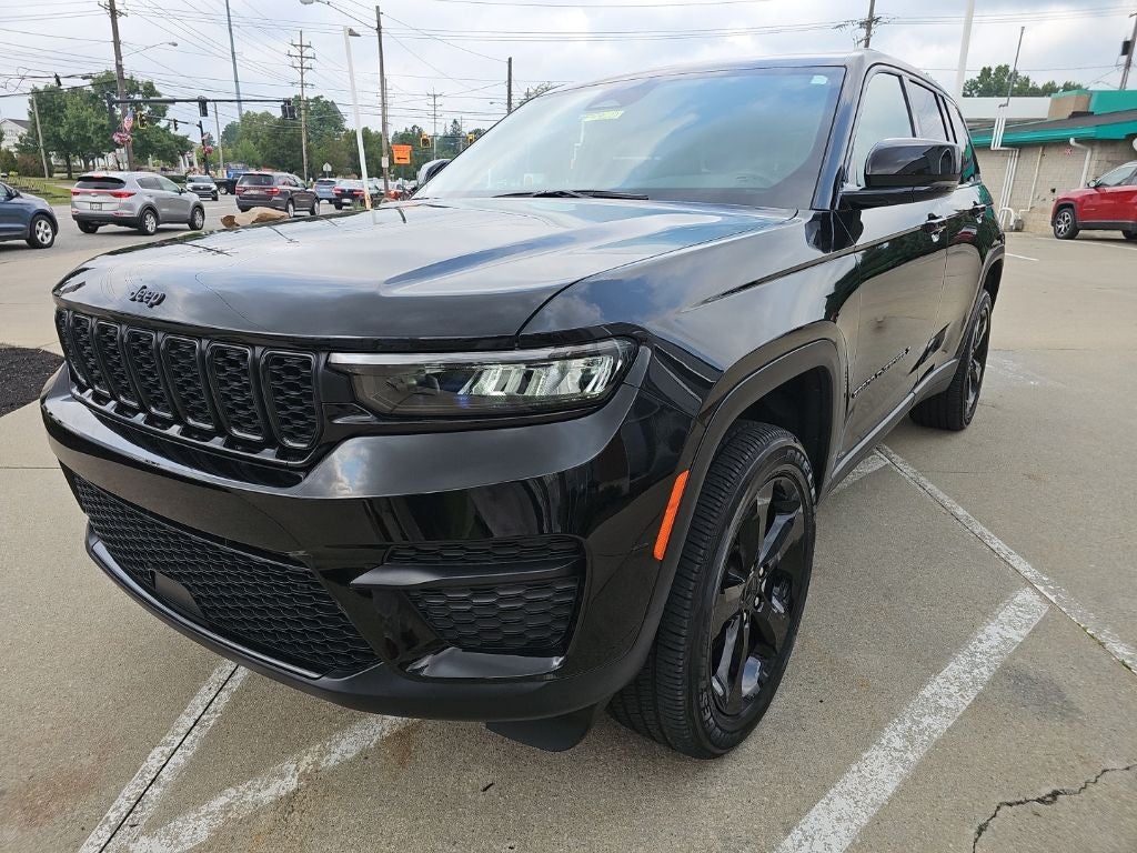 2025 Jeep Grand Cherokee Altitude X 4x4