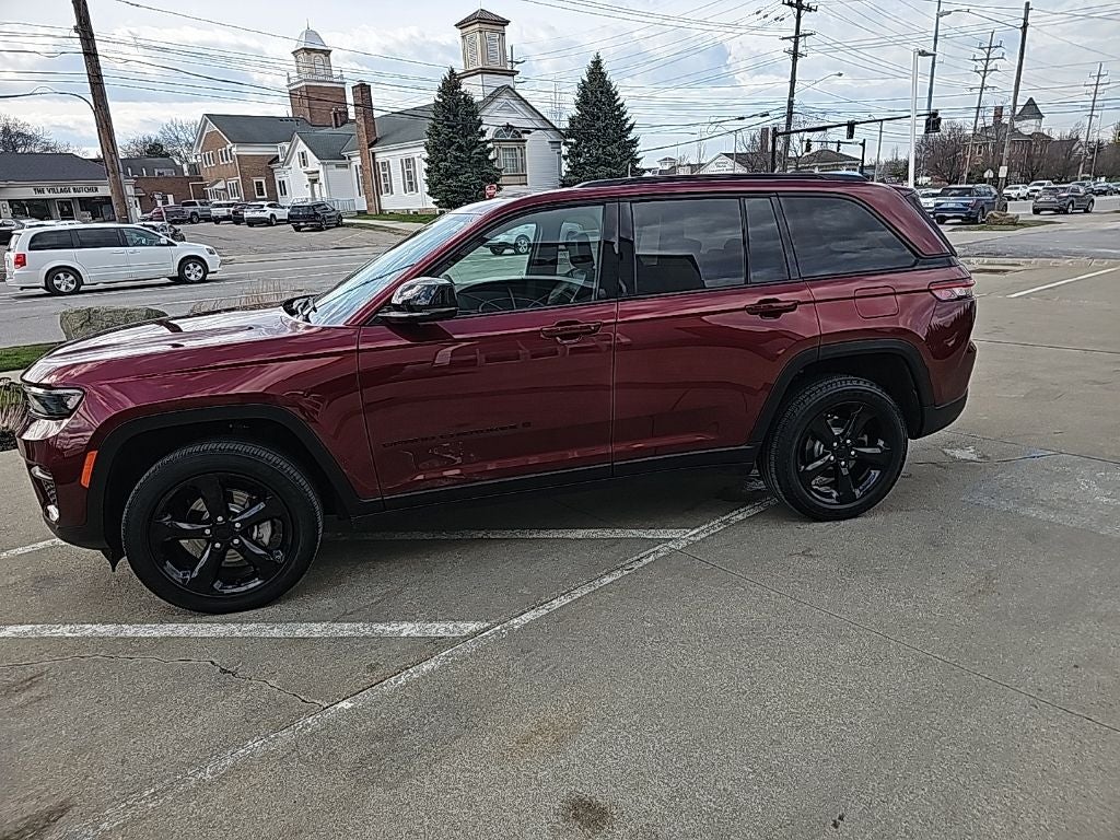 2023 Jeep Grand Cherokee Altitude X 4x4