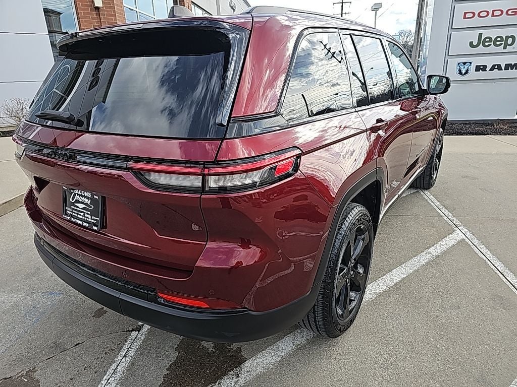 2023 Jeep Grand Cherokee Altitude X 4x4