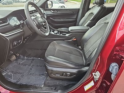 2023 Jeep Grand Cherokee Altitude X 4x4