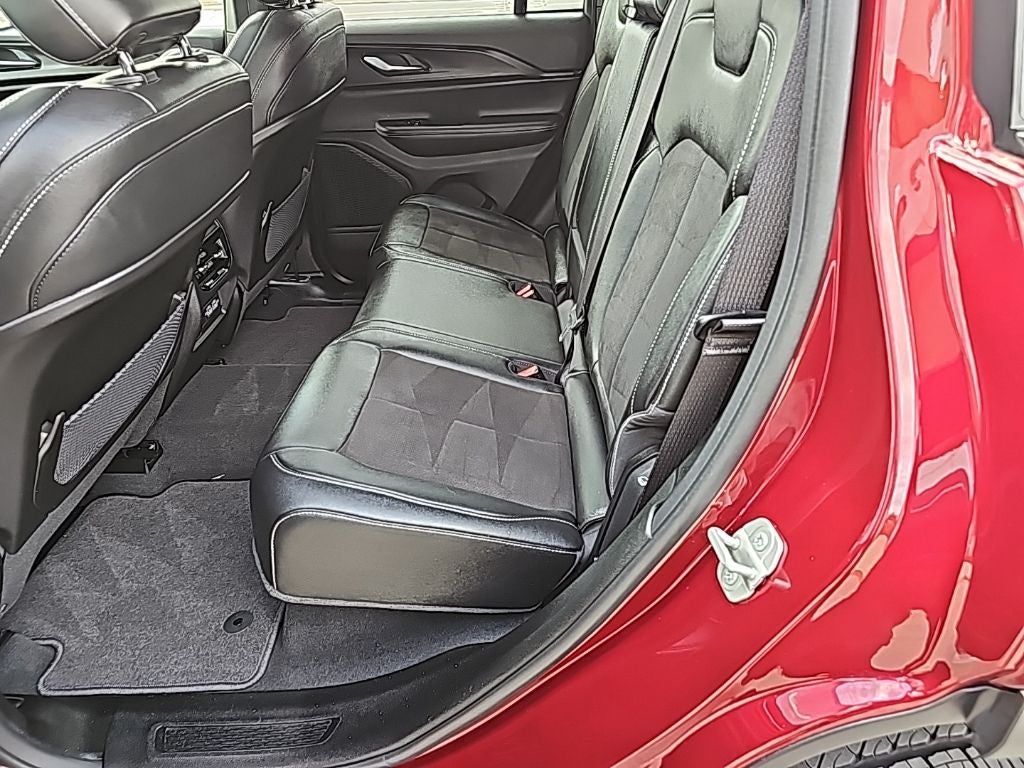 2023 Jeep Grand Cherokee Altitude X 4x4