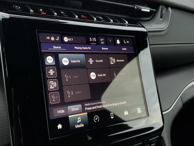 2025 Jeep Grand Cherokee GRAND CHEROKEE LAREDO X 4X4