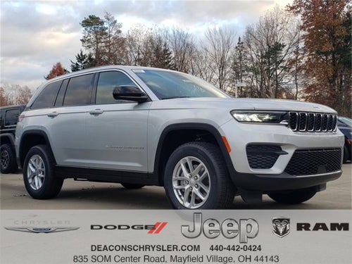 2025 Jeep Grand Cherokee GRAND CHEROKEE LAREDO X 4X4