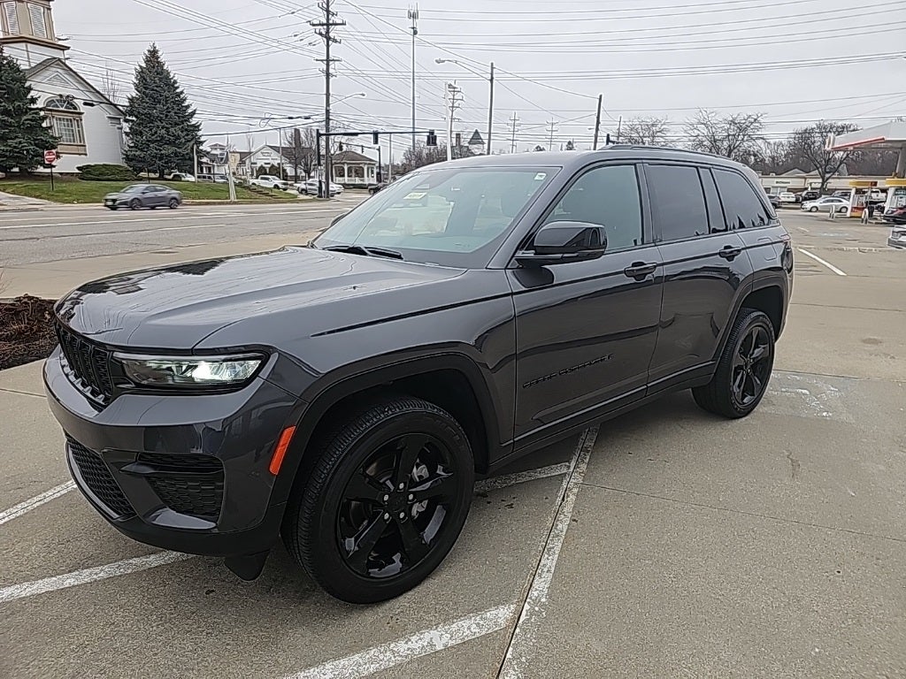 2025 Jeep Grand Cherokee Altitude X 4x4