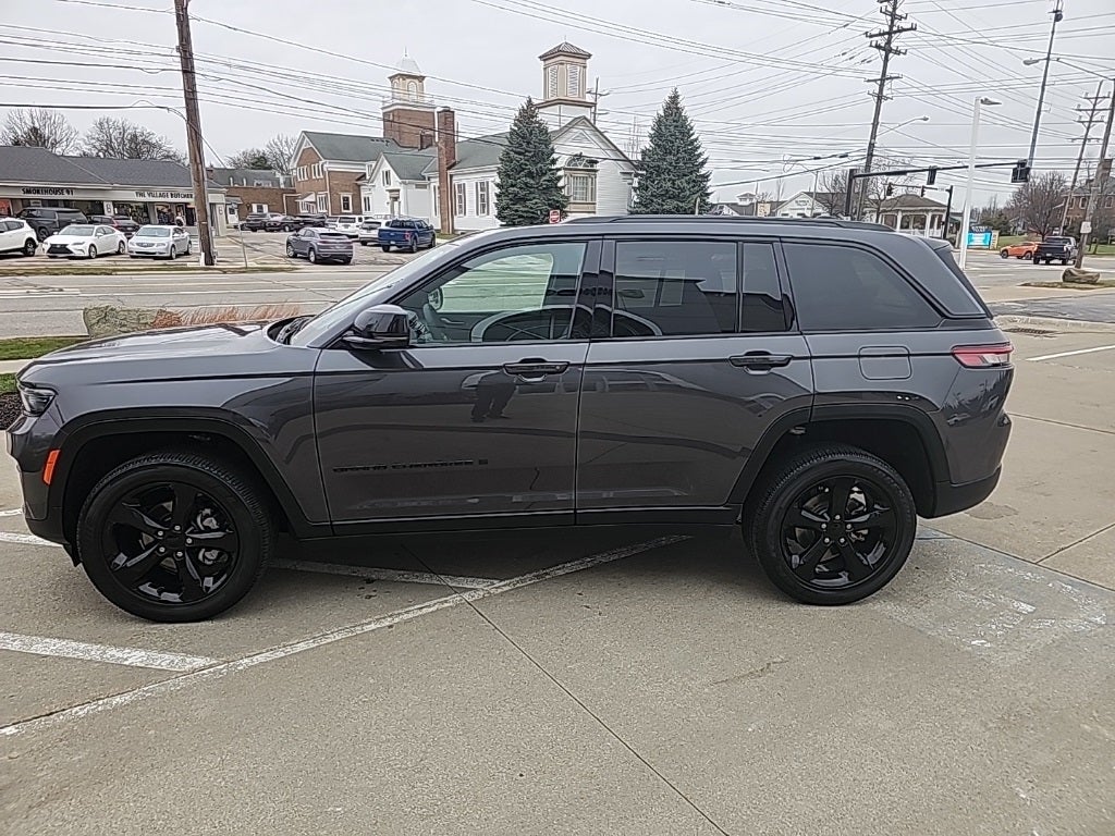 2025 Jeep Grand Cherokee Altitude X 4x4