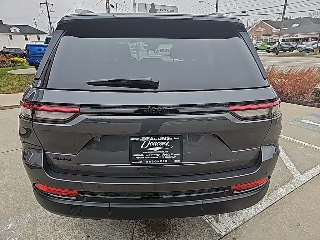 2025 Jeep Grand Cherokee Altitude X 4x4