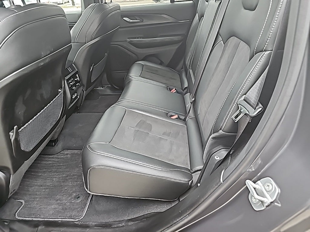 2025 Jeep Grand Cherokee Altitude X 4x4