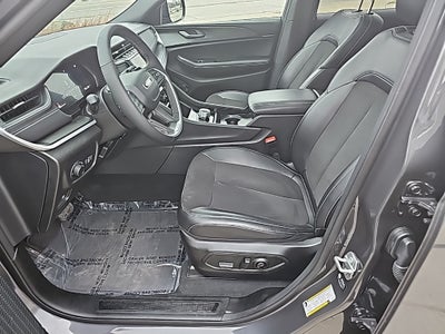 2025 Jeep Grand Cherokee Altitude X 4x4