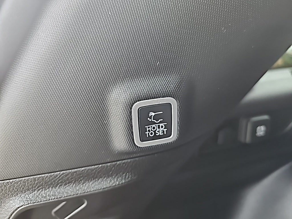 2025 Jeep Grand Cherokee Altitude X 4x4