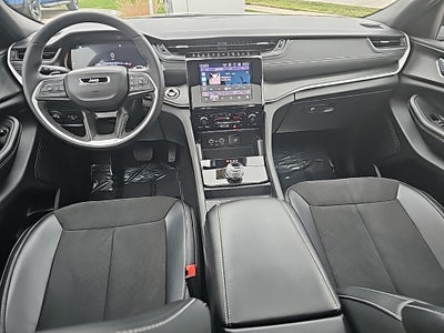 2025 Jeep Grand Cherokee Altitude X 4x4