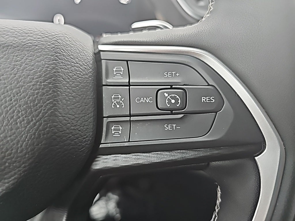 2025 Jeep Grand Cherokee Altitude X 4x4