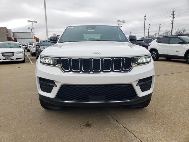 2025 Jeep Grand Cherokee GRAND CHEROKEE LAREDO X 4X4