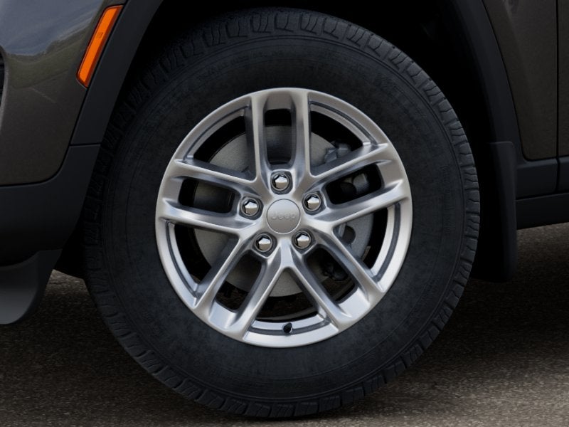 2026 Jeep Grand Cherokee GRAND CHEROKEE LAREDO 4X4