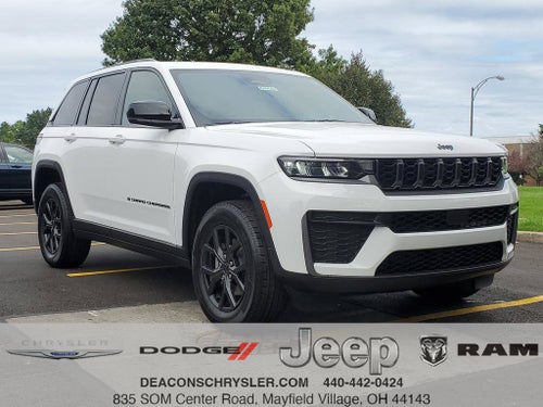 2027 Jeep Grand Cherokee GRAND CHEROKEE LAREDO ALTITUDE 4X4