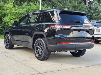 2027 Jeep Grand Cherokee GRAND CHEROKEE LAREDO ALTITUDE 4X4
