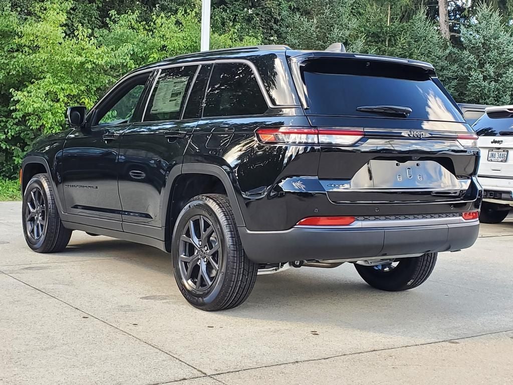 2027 Jeep Grand Cherokee GRAND CHEROKEE LAREDO ALTITUDE 4X4