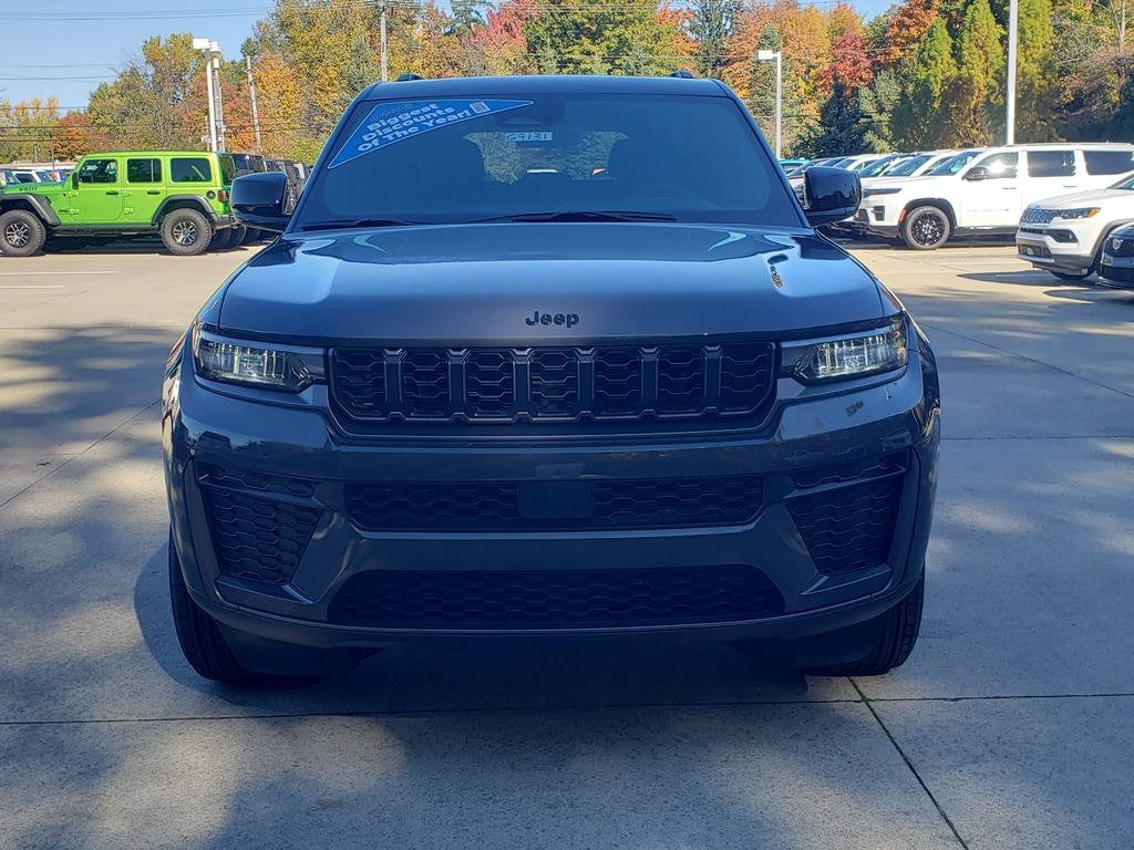 2026 Jeep Grand Cherokee GRAND CHEROKEE LAREDO ALTITUDE 4X4