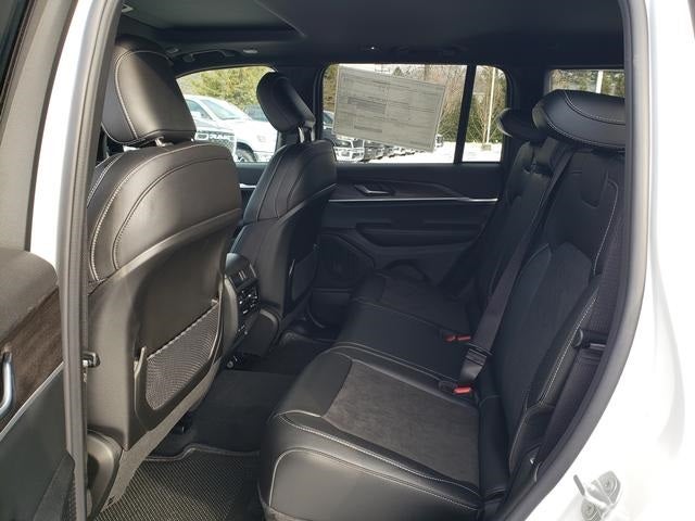 2026 Jeep Grand Cherokee GRAND CHEROKEE ALTITUDE 4X4