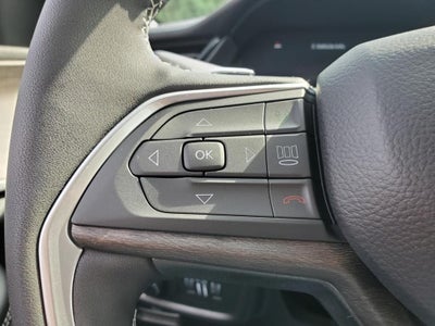 2027 Jeep Grand Cherokee GRAND CHEROKEE LAREDO ALTITUDE 4X4