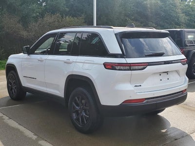2027 Jeep Grand Cherokee GRAND CHEROKEE LAREDO ALTITUDE 4X4