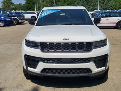 2026 Jeep Grand Cherokee GRAND CHEROKEE LAREDO ALTITUDE 4X4