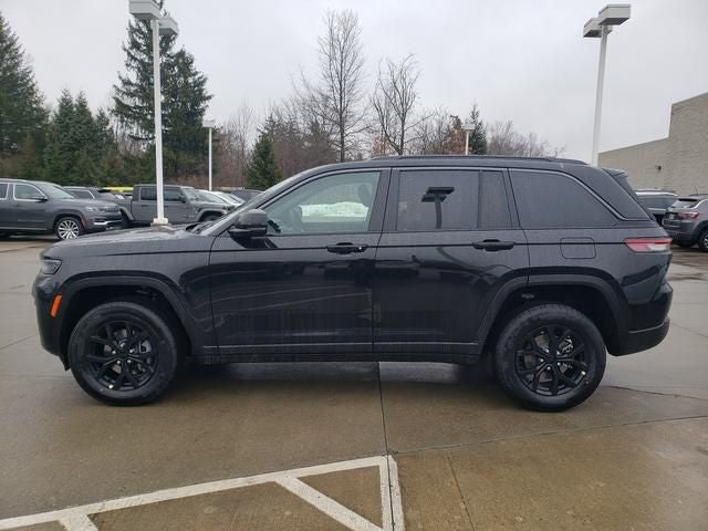 2026 Jeep Grand Cherokee GRAND CHEROKEE LAREDO ALTITUDE 4X4