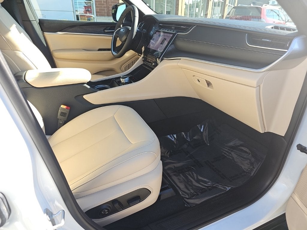 2025 Jeep Grand Cherokee Limited 4x4