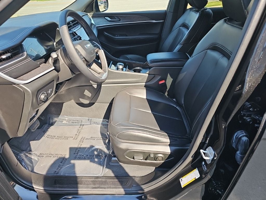 2025 Jeep Grand Cherokee Limited 4x4