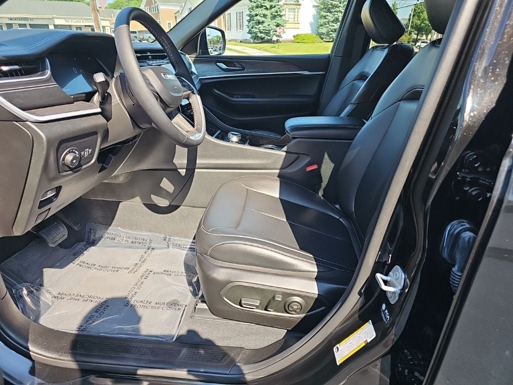 2025 Jeep Grand Cherokee Limited 4x4