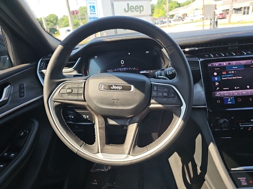 2025 Jeep Grand Cherokee Limited 4x4