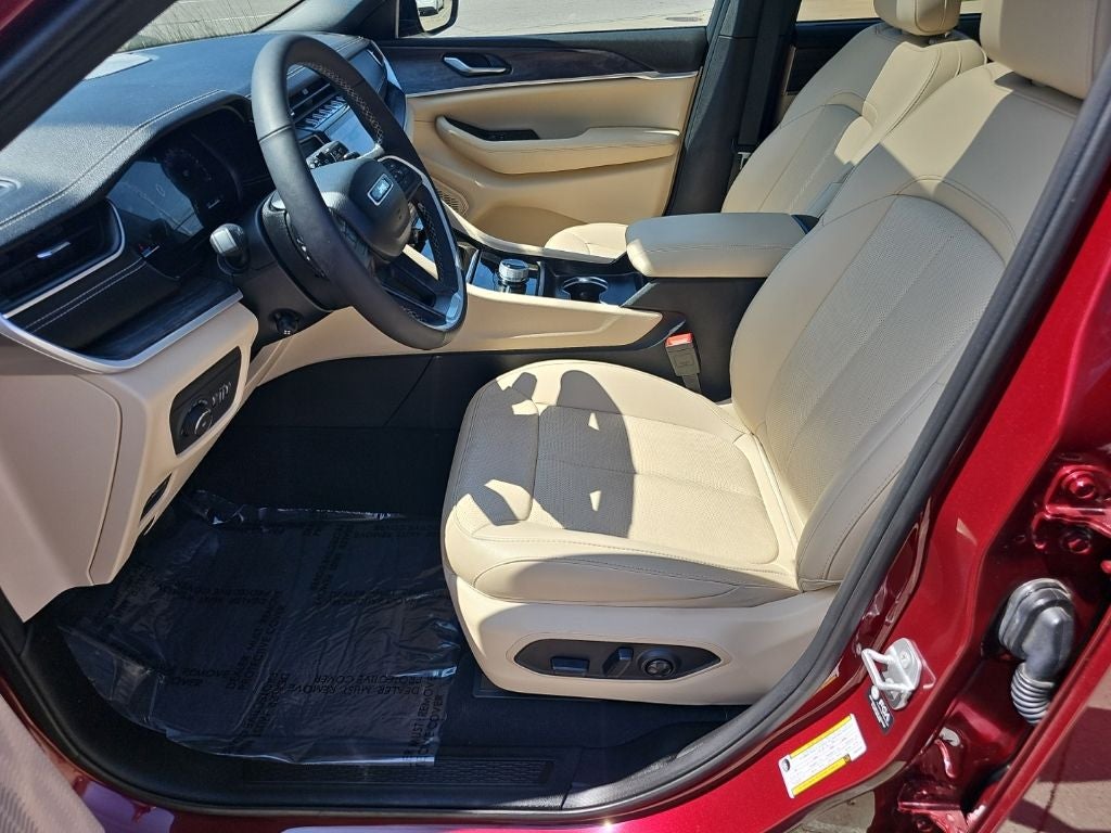 2025 Jeep Grand Cherokee Limited 4x4