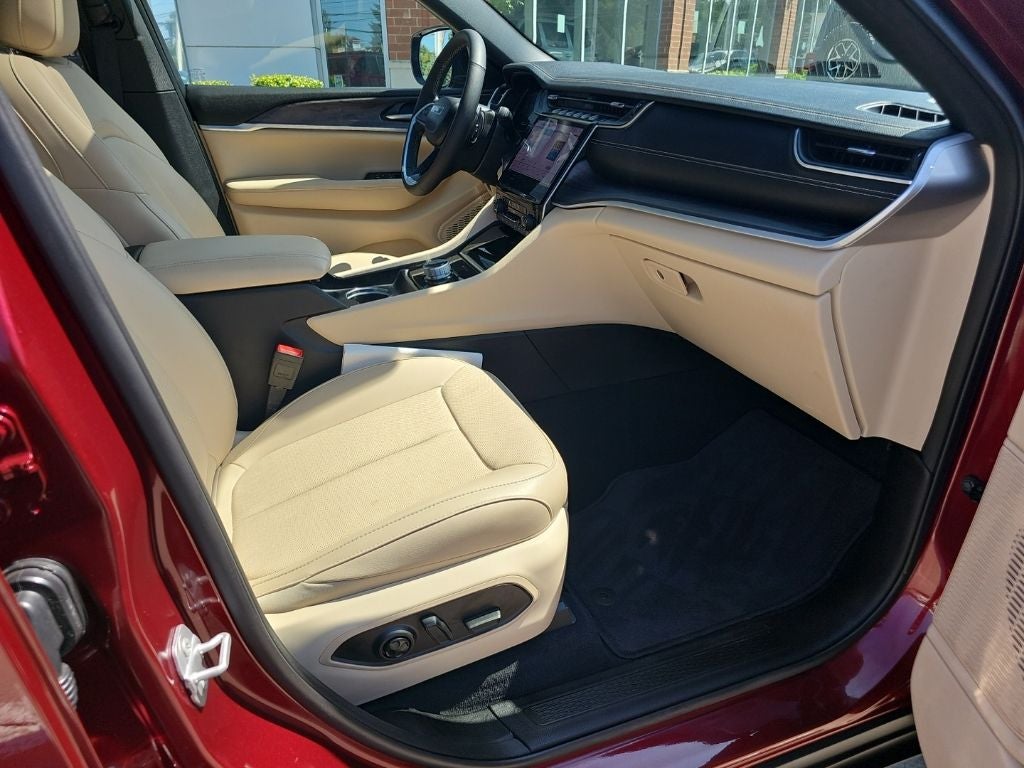 2025 Jeep Grand Cherokee Limited 4x4