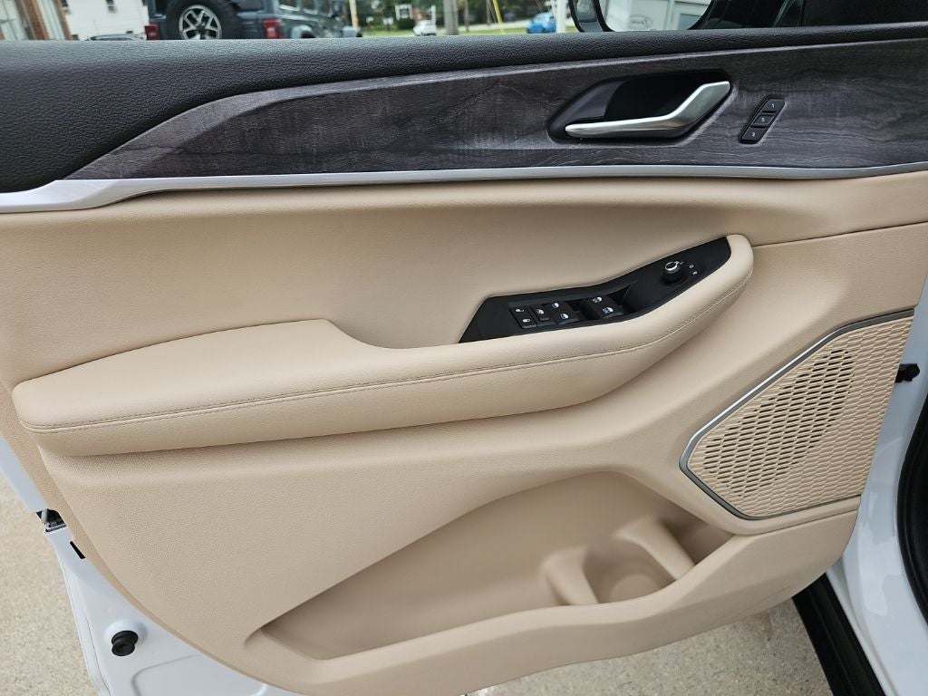 2022 Jeep Grand Cherokee Limited 4x4